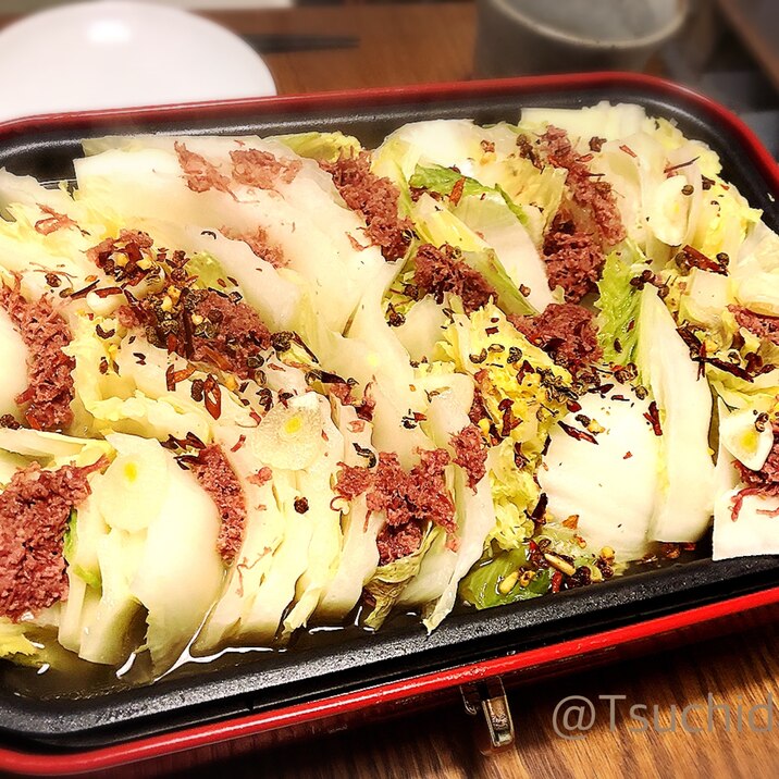 ホットプレート使用!白菜とコンビーフのコンソメ蒸し